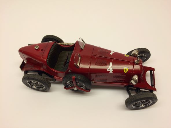 18 Bburago Alfa Romeo (4).JPG